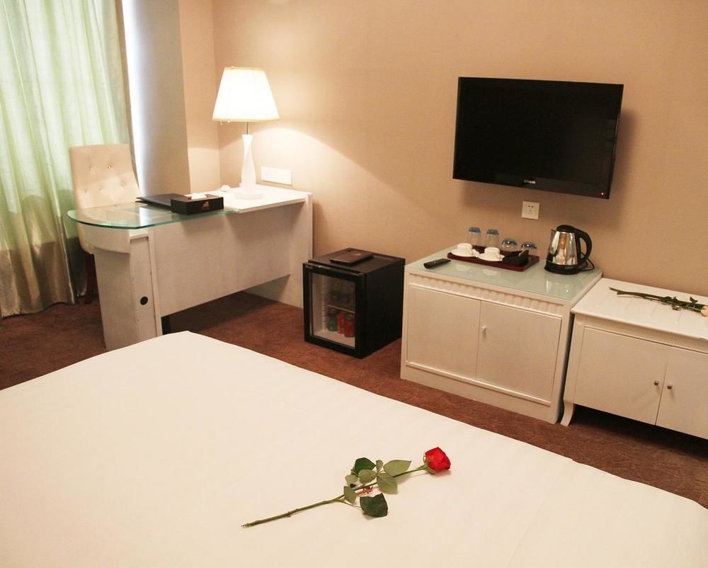 Shenggao Hotel Шънджън Екстериор снимка
